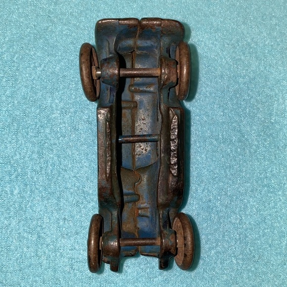 A C WILLIAMS Cast iron antique vintage sedan car - Picture 4 of 8